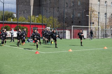 Bild 26 - B-Juniorinnen St.Pauli - C-Juniorinnen SV Steinhorst : Ergebnis: 1:2